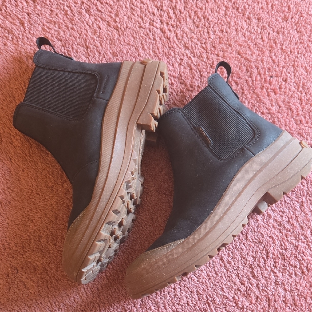 Merrell Harper Pull On Chelsea Boots 9.5
